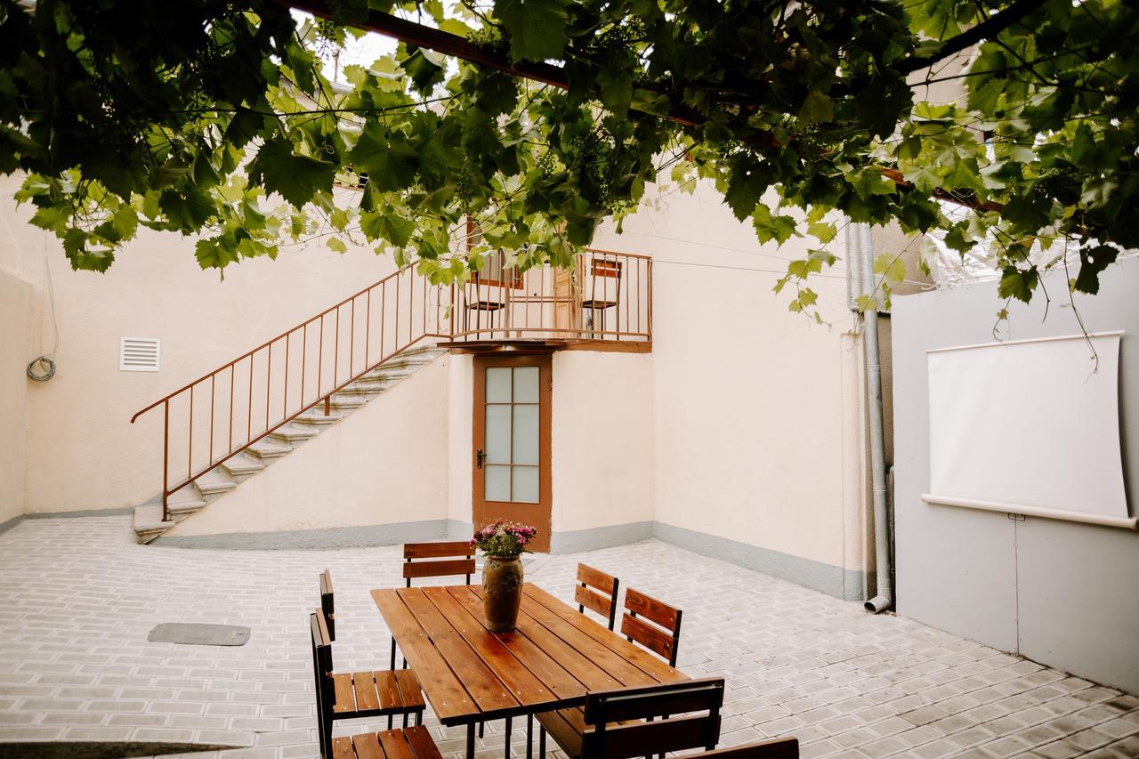 Tbilisi Viking Hostel Kültér fotó